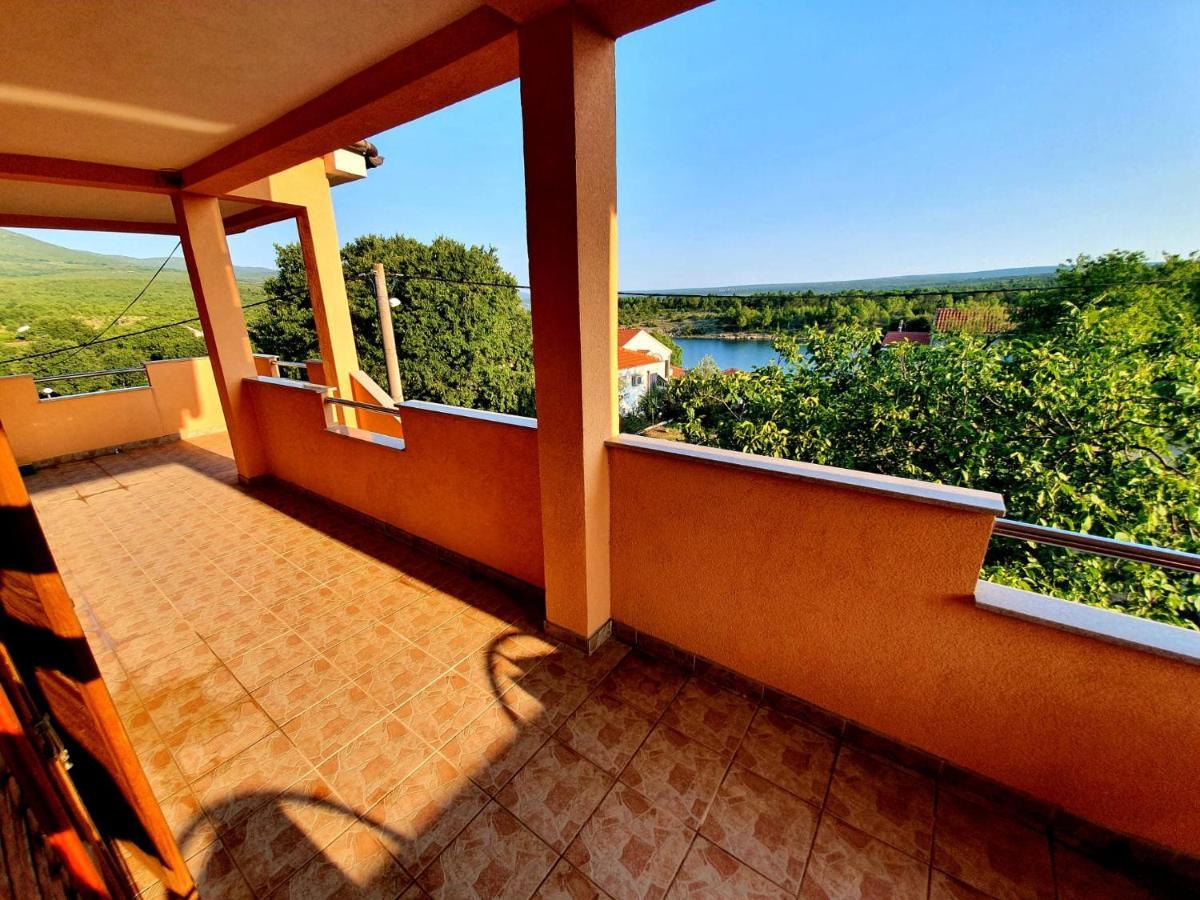 Apartmani Desnica Kruševo Exterior foto